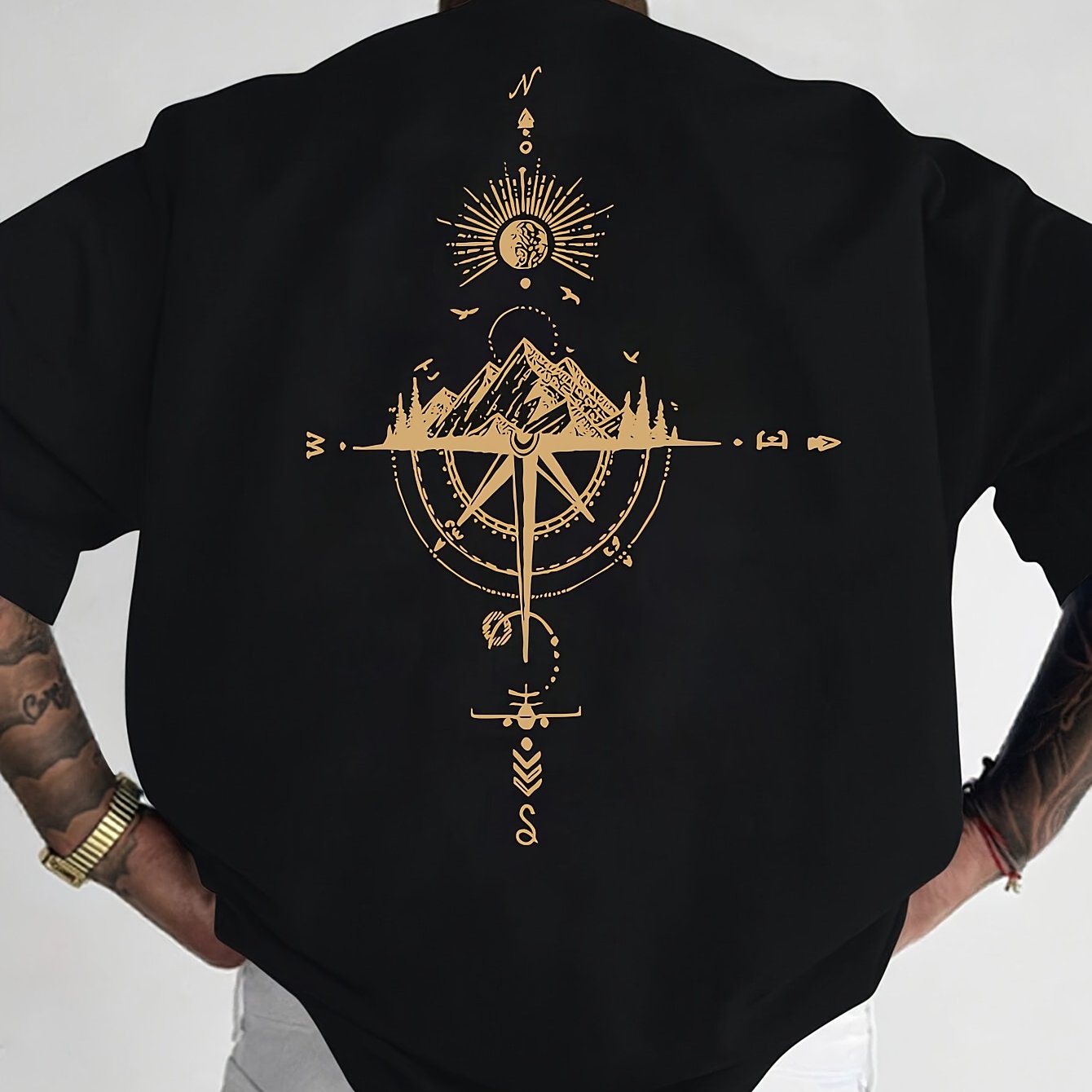 Golden Compass Rose Herren T-Shirt Navy - Mountain Adventure - Saiyan Genetics