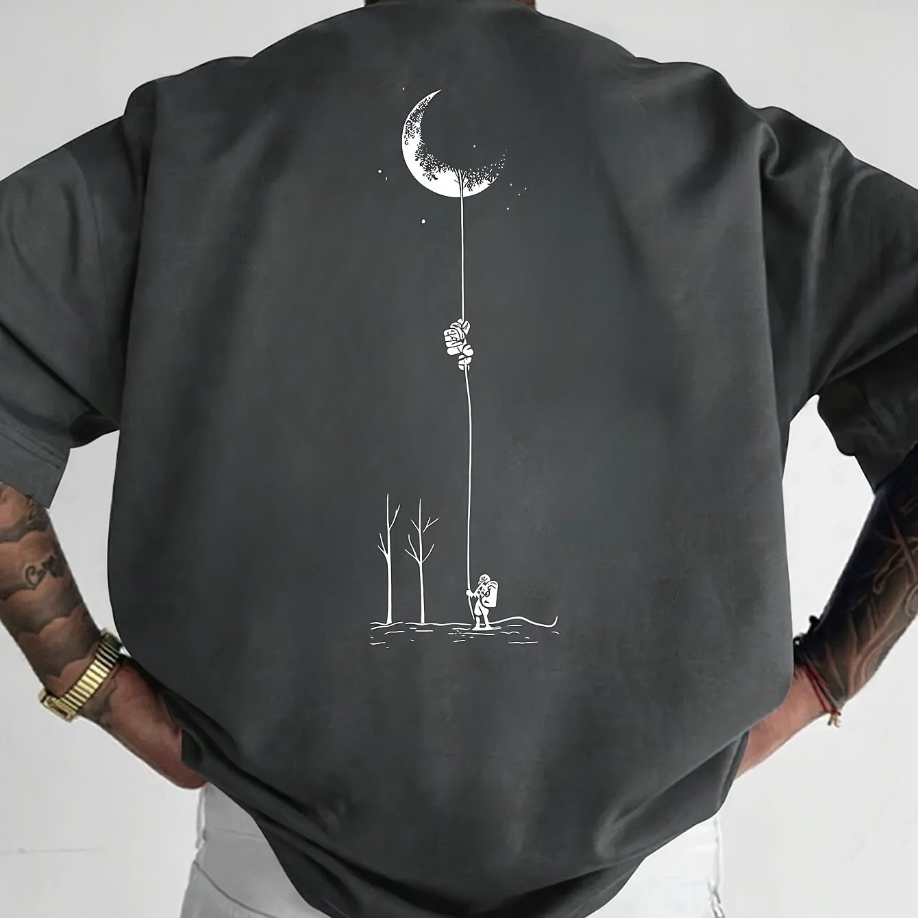 Moon And Trees Herren T-Shirt Black - Nature Graphic Design - Saiyan Genetics