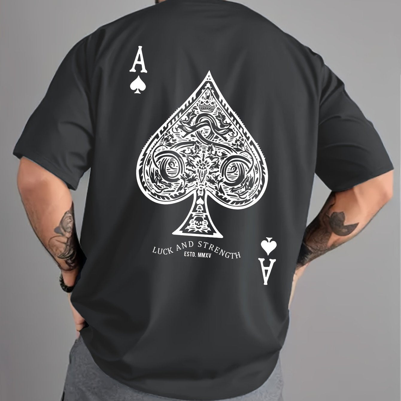 Ace of Spades Poker Herren T-Shirt - Casino Card Print - Saiyan Genetics