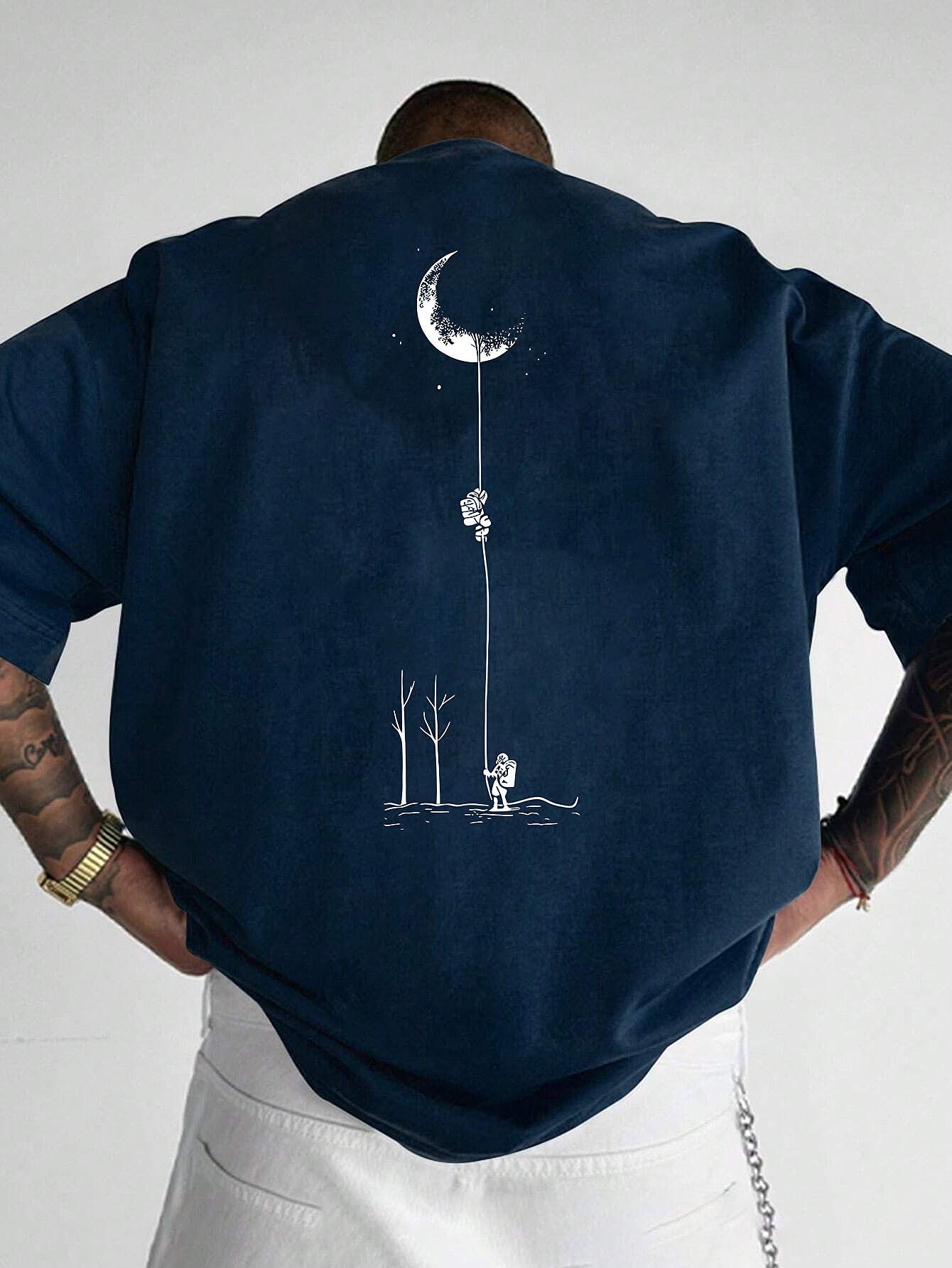 Moon And Trees Herren T-Shirt Black - Nature Graphic Design - Saiyan Genetics