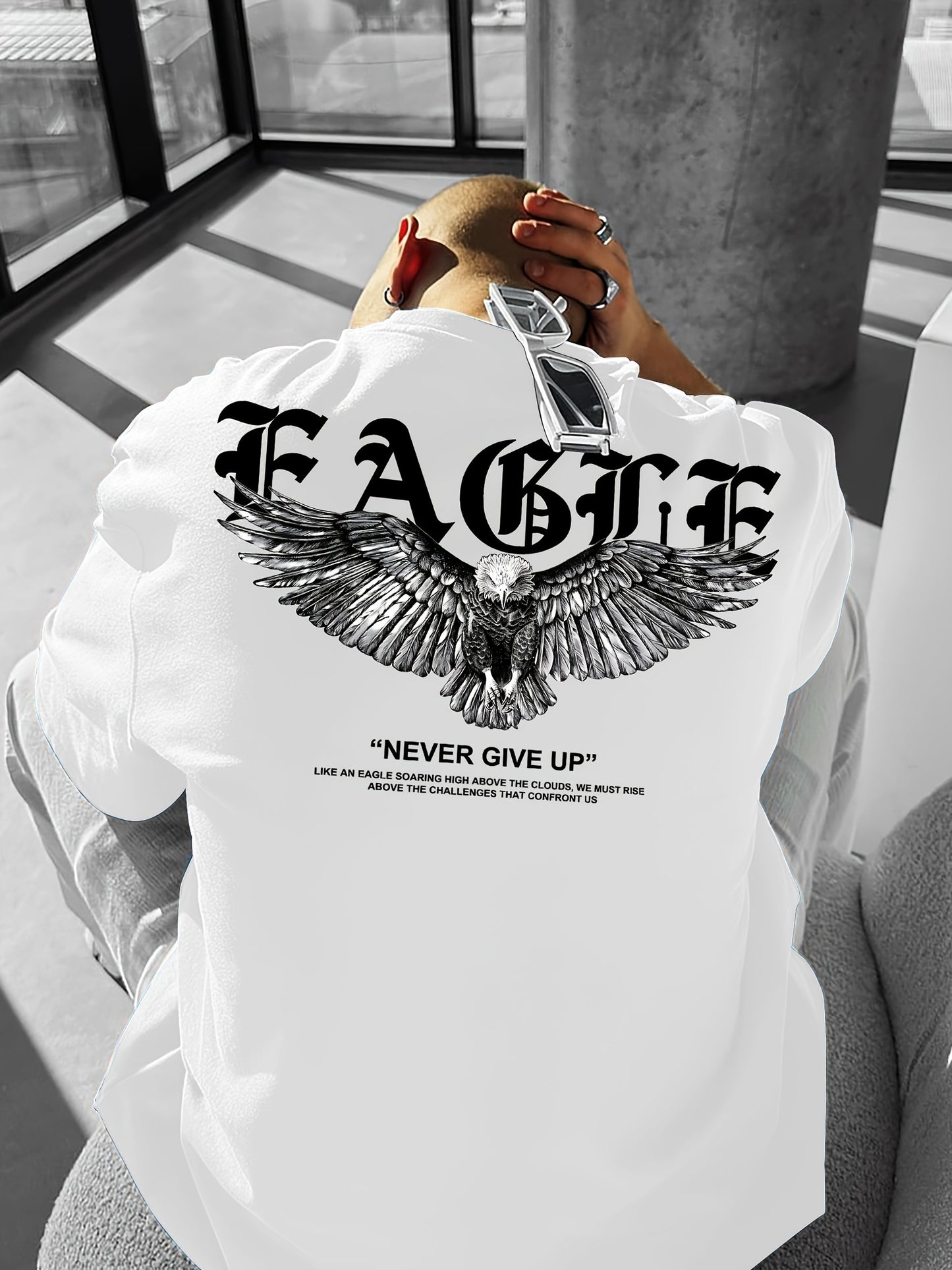 Never Give Up Herren T-Shirt - Motivational Streetwear Oversized - Saiyan Genetics