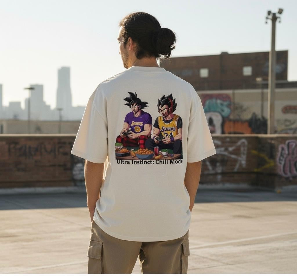 Oversized T-Shirt mit Saiyan Print